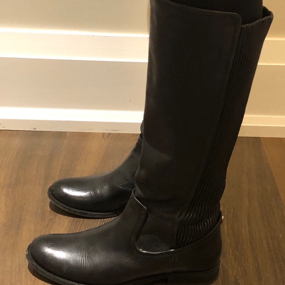 Frye Boots - Picture 3 of 4